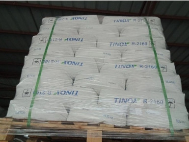 Dióxido de titânio de qualidade industrial para produtos de decomposição perigosos